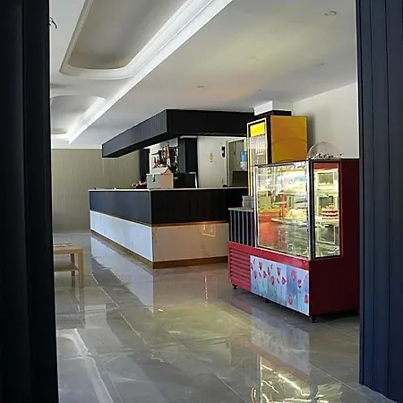 Hotel Ada Newday *